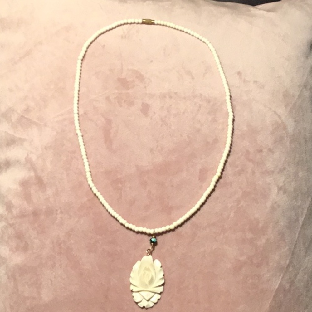White Rose necklace